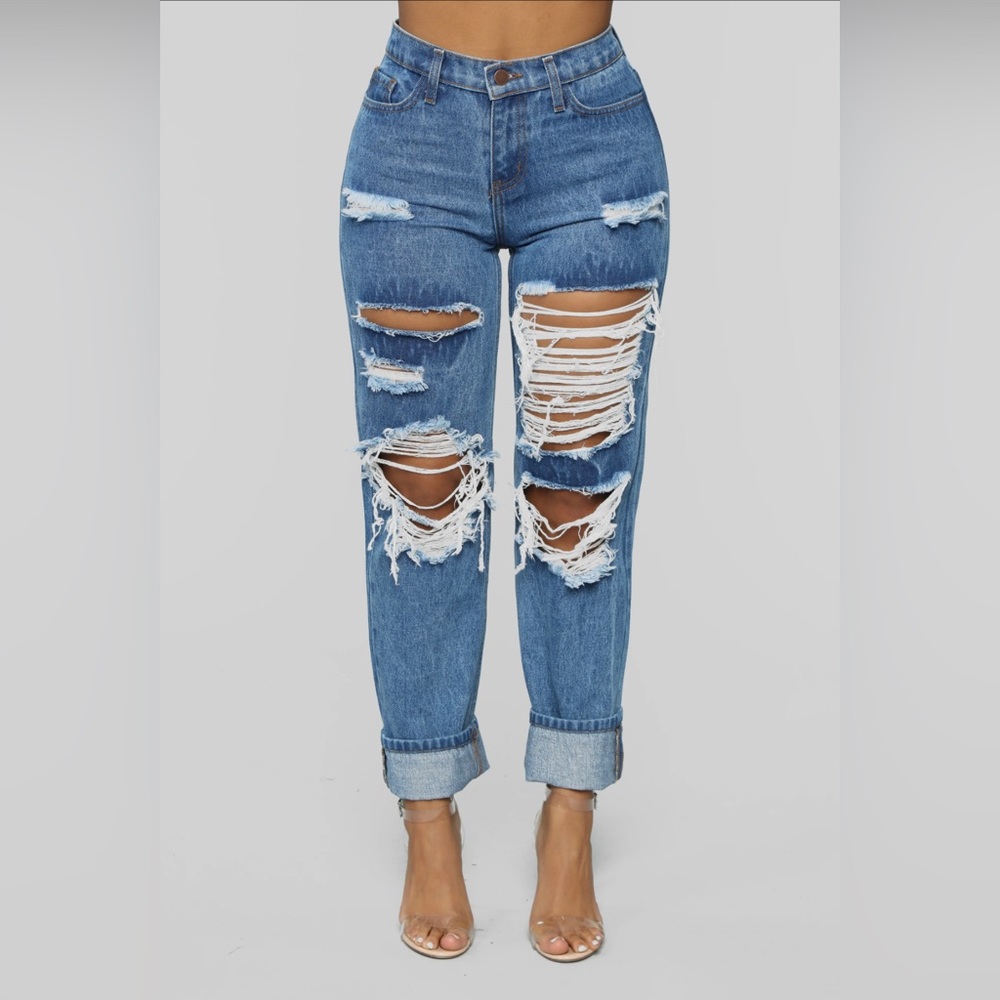 FASHION NOVA - Worth It Distressed Boyfriend Jeans, Medium Blue Wash, Size 5